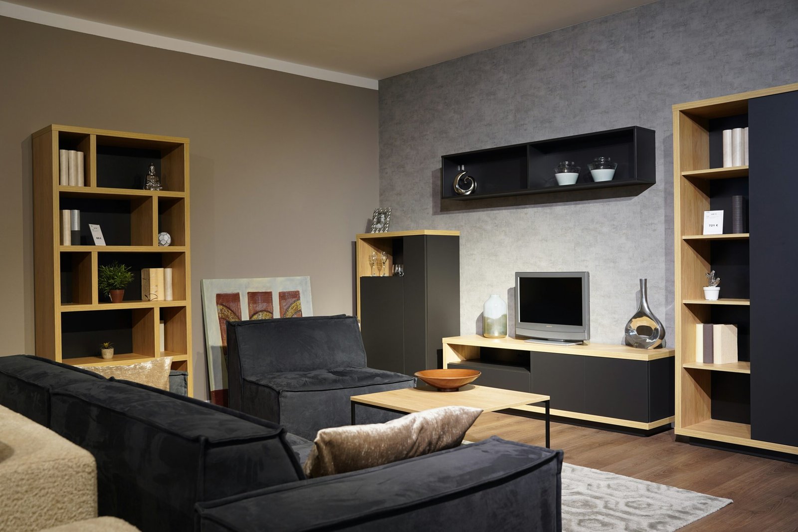 albero-furniture-bratislava-sJWyt9BHkB0-unsplash